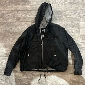 NEW Hollister rain/windbreaker jacket XL